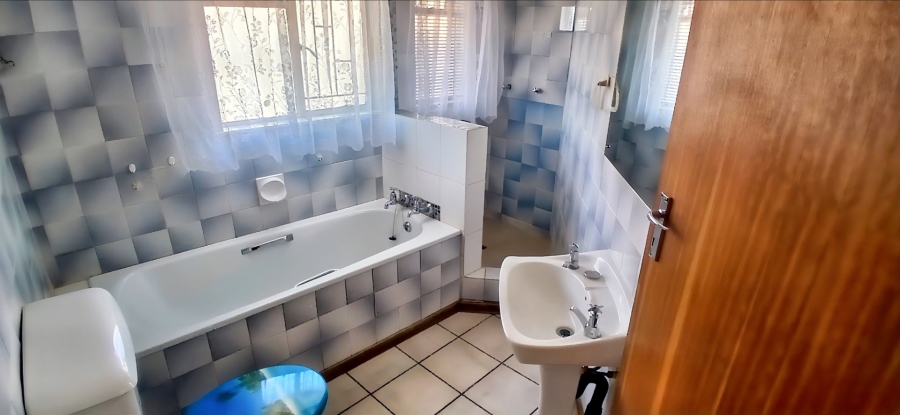 2 Bedroom Property for Sale in Pellissier Free State